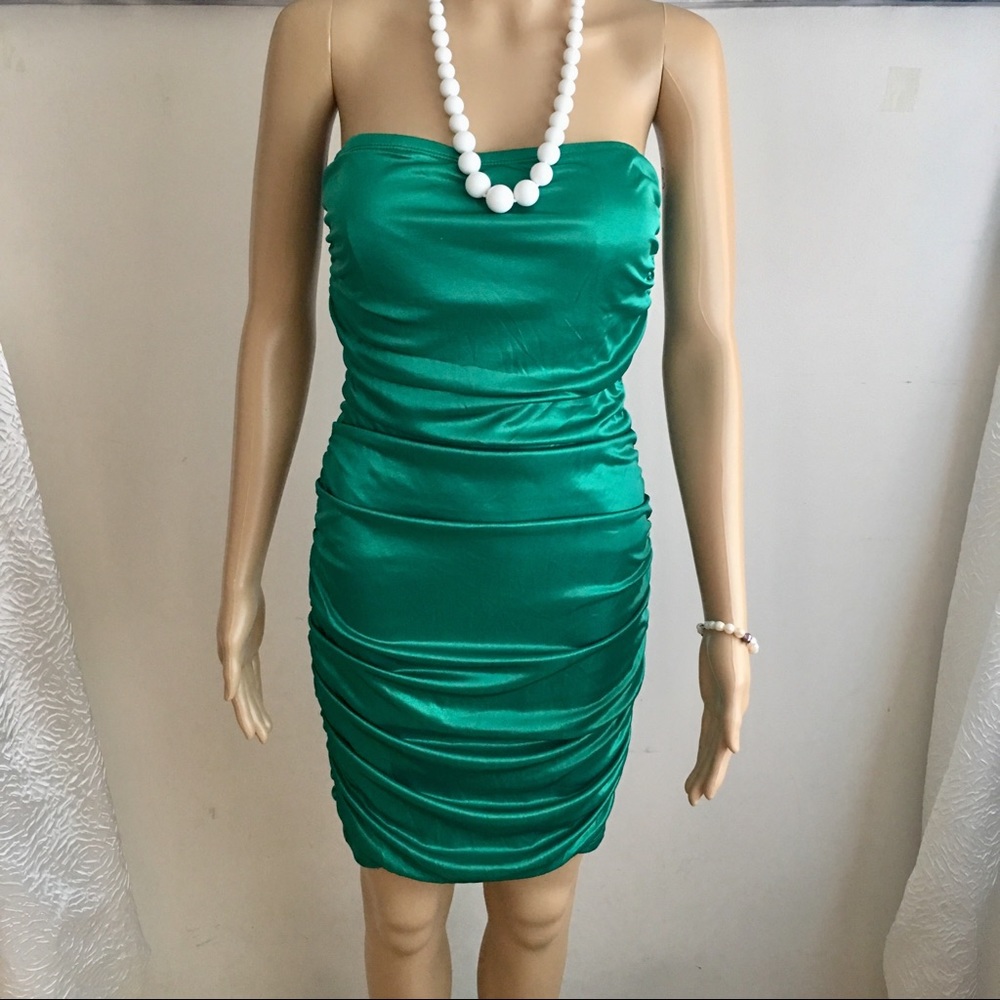 Sparkly Green Strapless bodycon dress